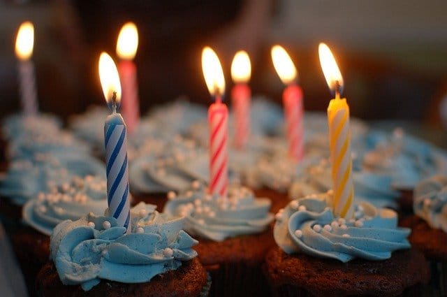 birthday cake 380178 640